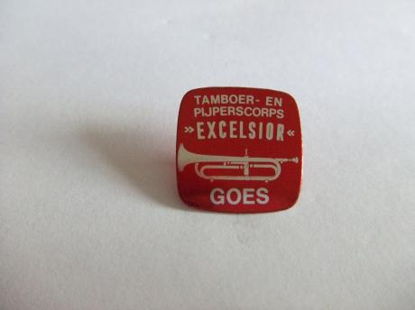 Tamboer en pijpercorps Excelsior Goes